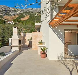 3 bedroom villa with pool and sea views Hvar island sleeps 6